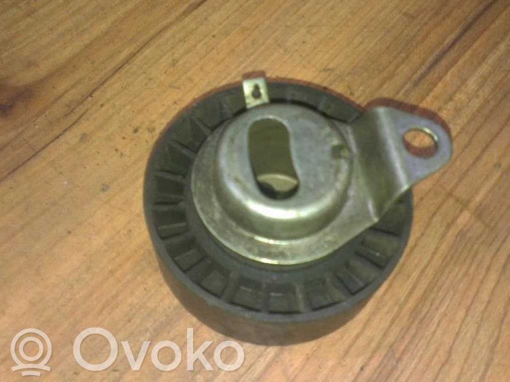 Ford Escort Napinacz paska alternatora 