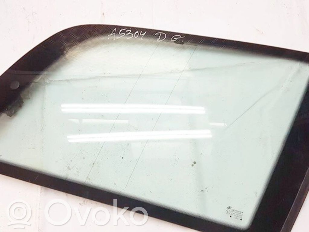 Rear side window