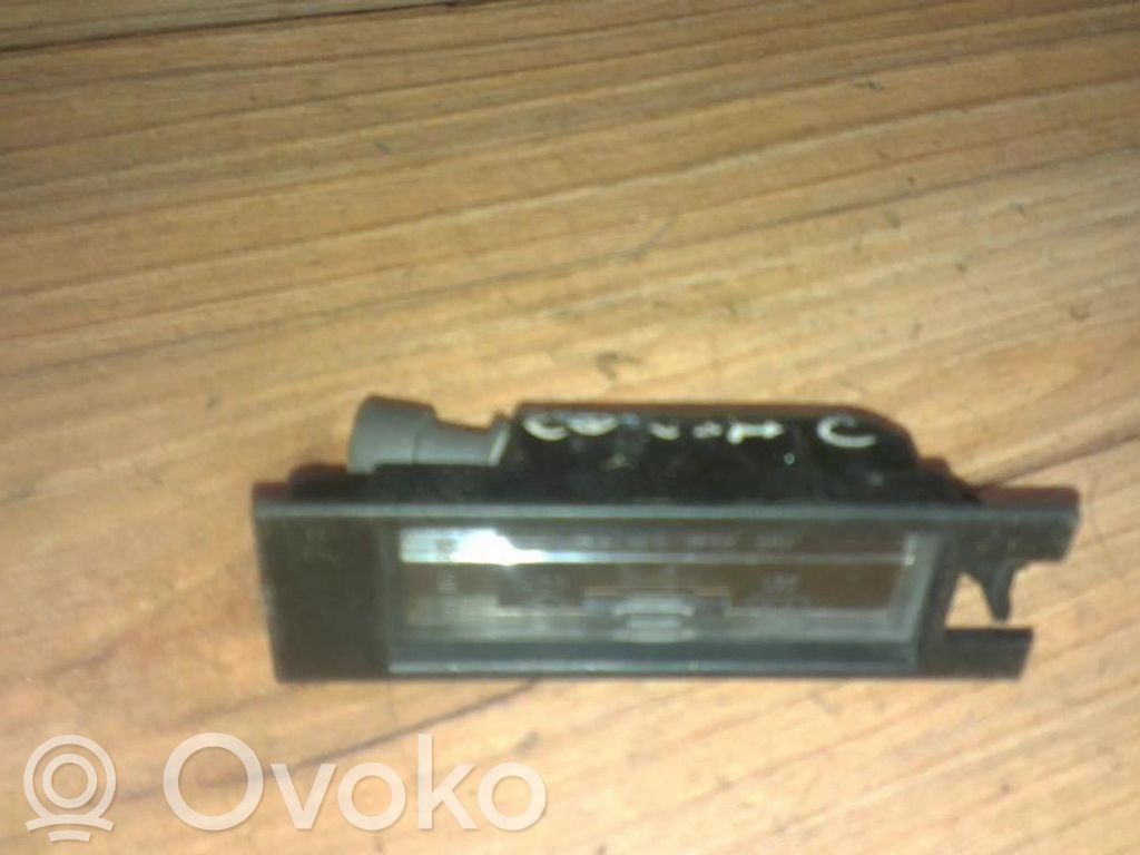 Lampa oświetlenia tylnej tablicy rejestracyjnej   09164143,NENUSTTATYTA,09164143,NENUSTTATYTA