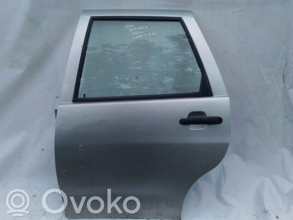 Puerta trasera   PILKA,PILKA