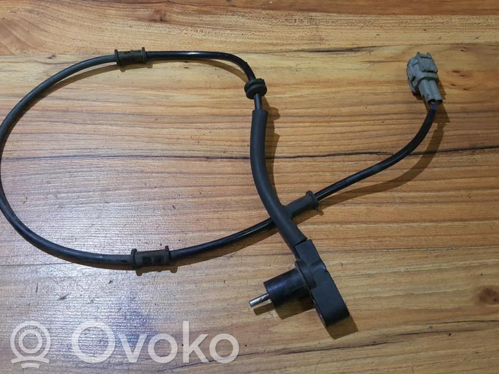 Nissan Sunny Czujnik prędkości obrotowej koła ABS 