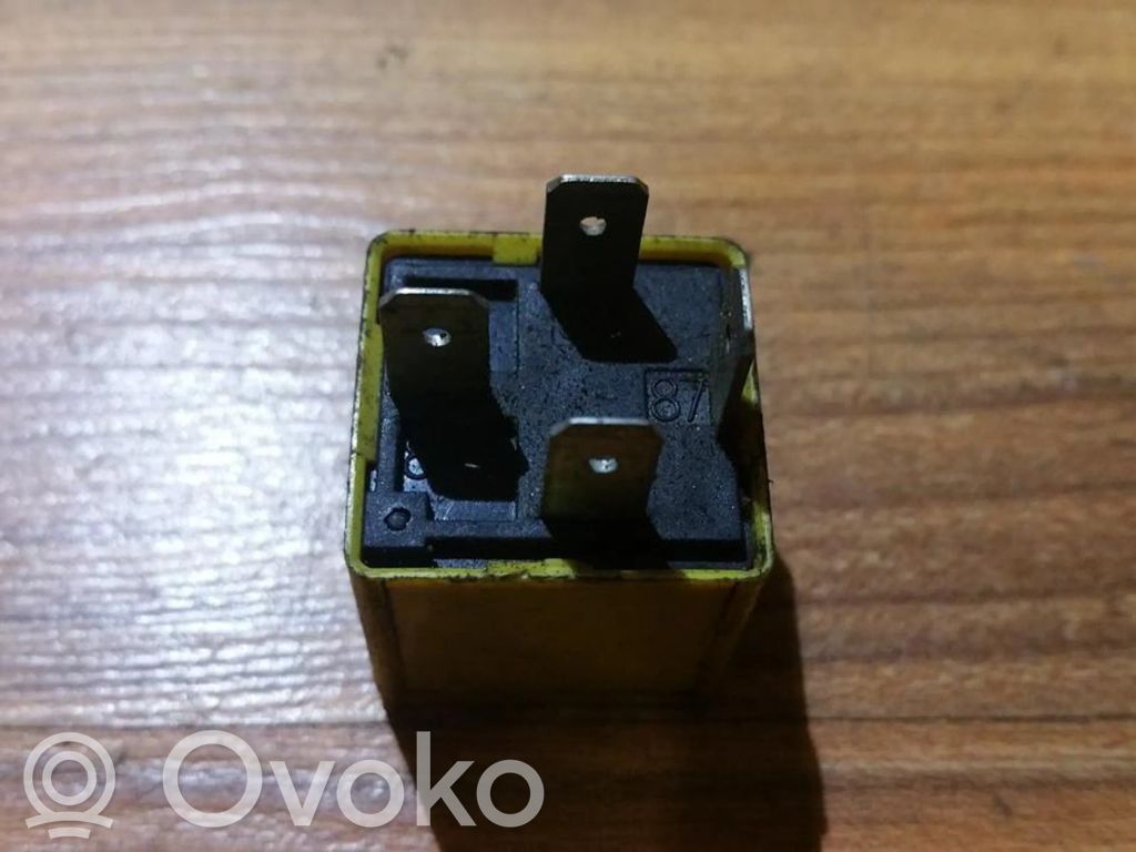 Altri relè   81AG14N089CA,V23134K6X38,77180,81AG14N089CA,V23134K6X38