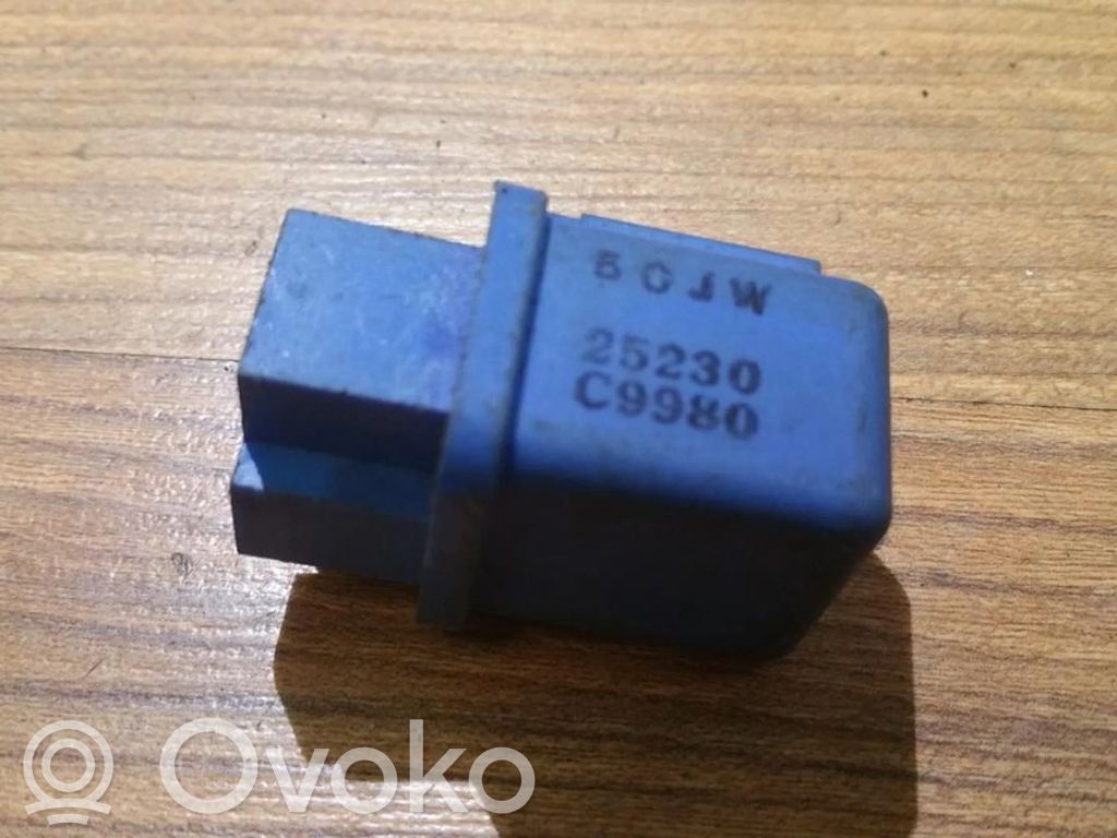 Nissan Primera Alte relee 