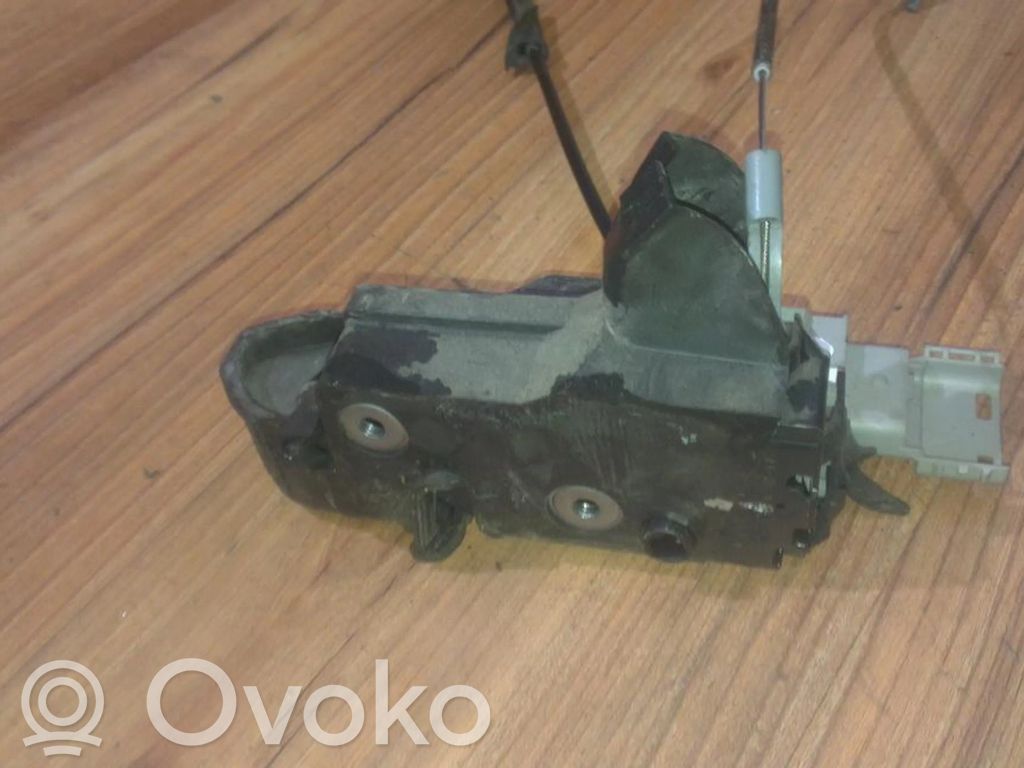 Citroen C4 I Front door lock 