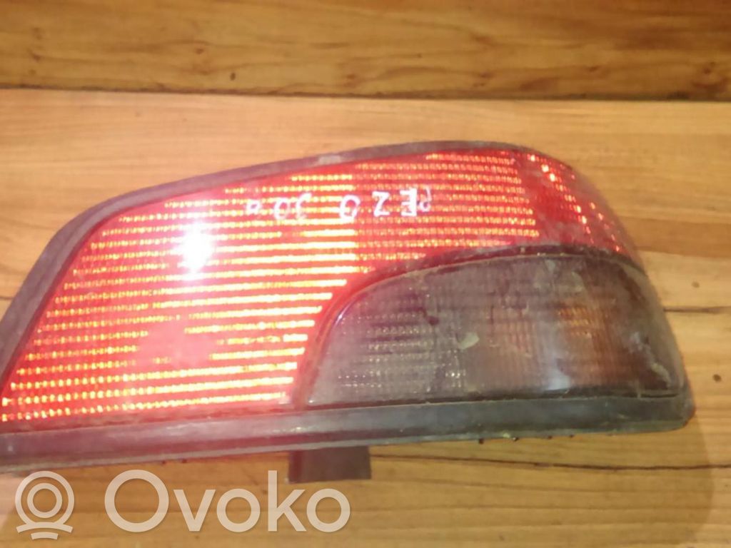 Peugeot 306 Feux arrière / postérieurs