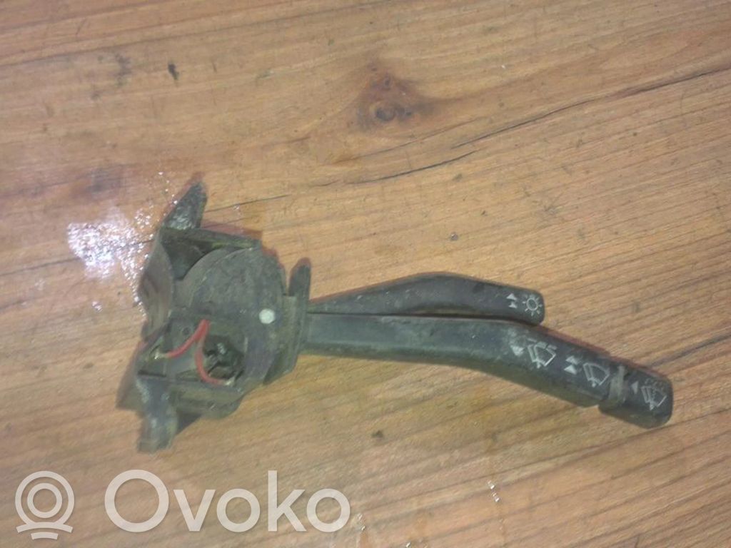 Ford Sierra Pyyhkijän vipu 
