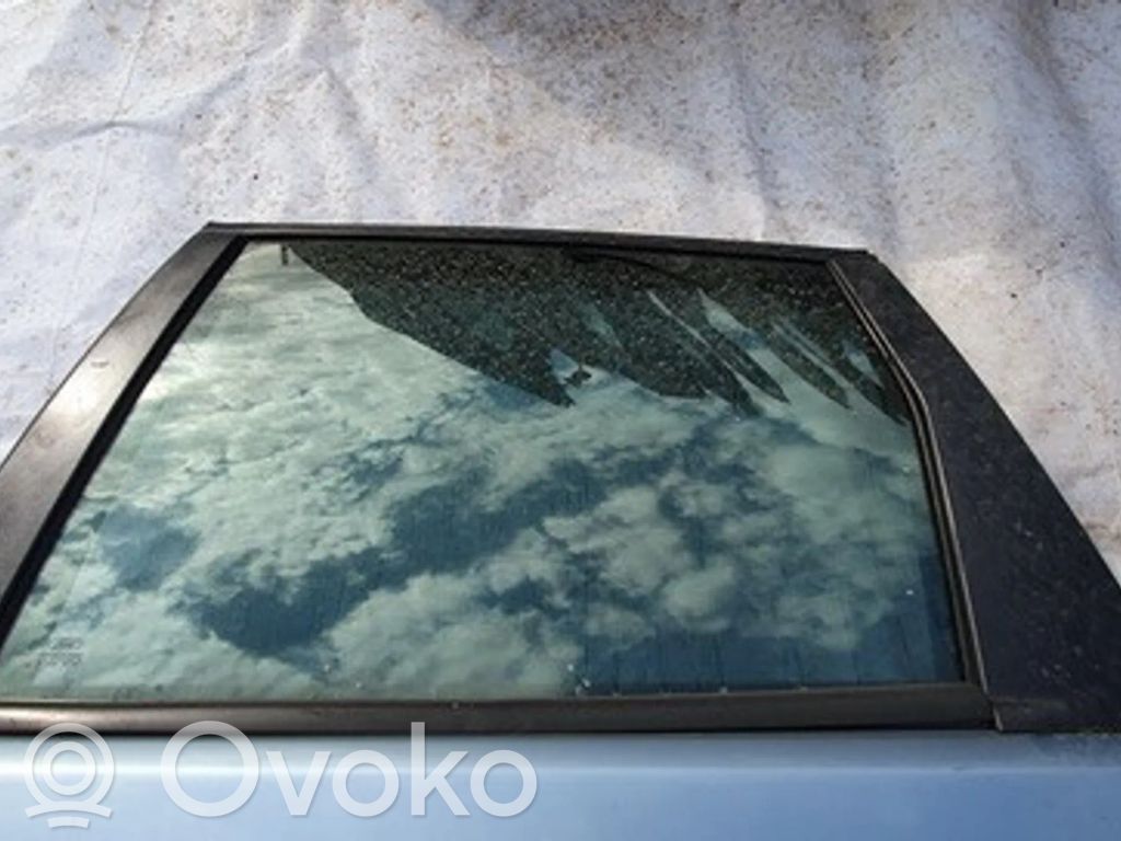 Ford Focus C-MAX Pagrindinis galinių durų stiklas 