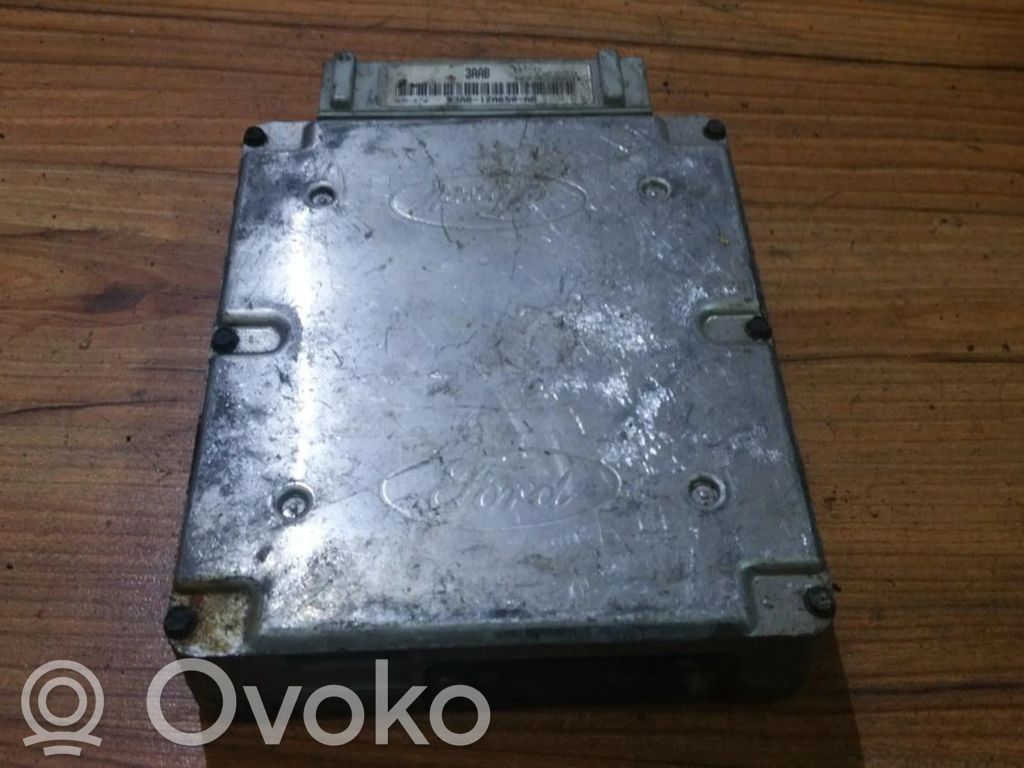 Ford Escort Engine control unit/module 