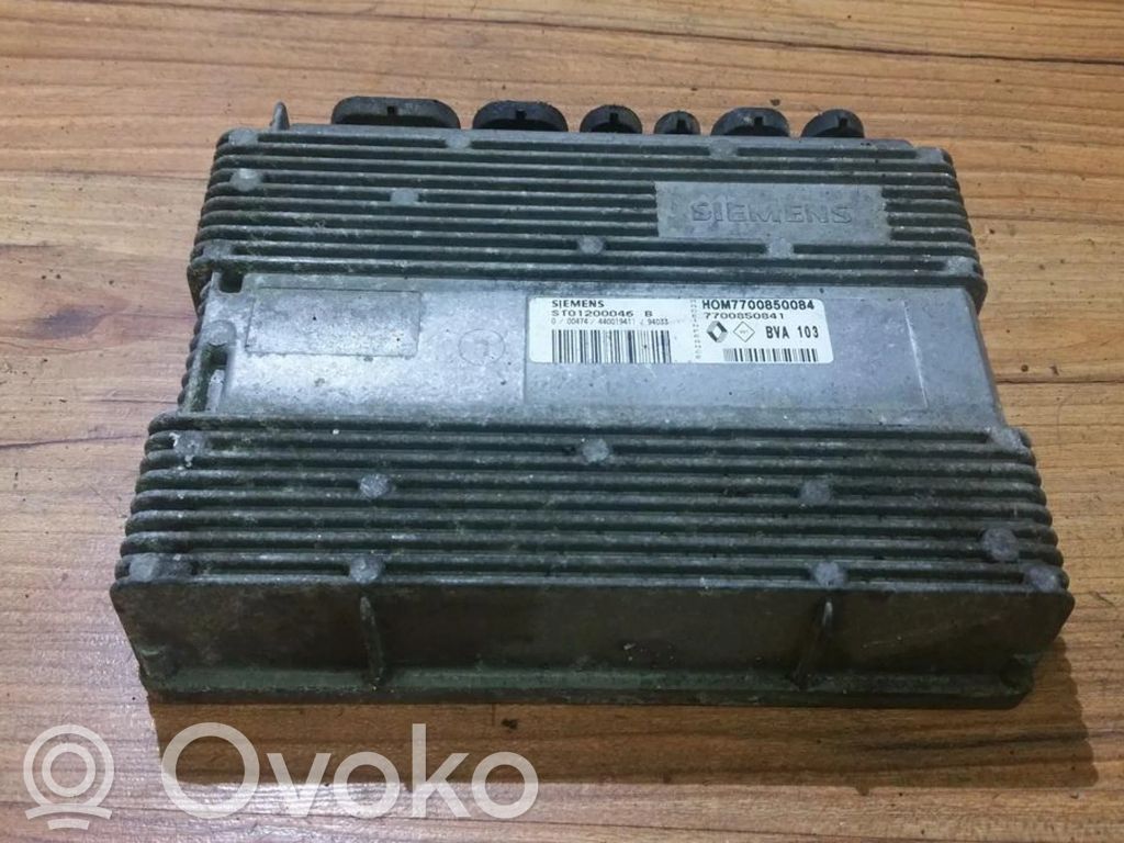 Renault 19 Engine control unit/module 