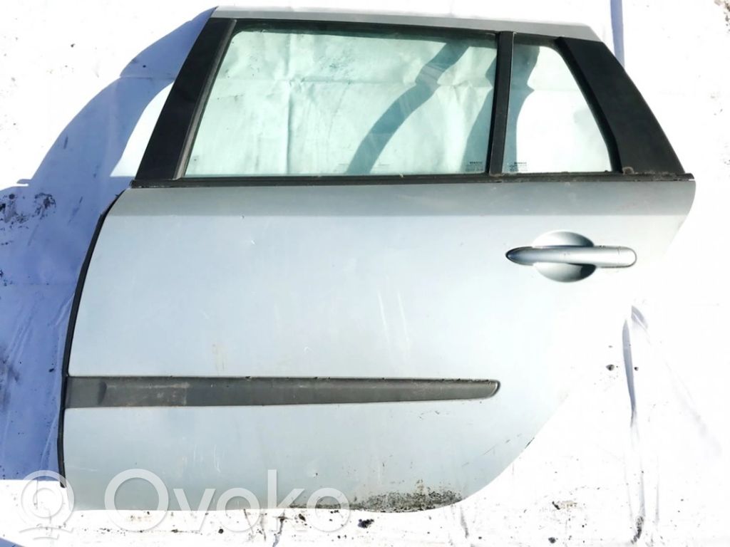 Renault Laguna II Puerta trasera 