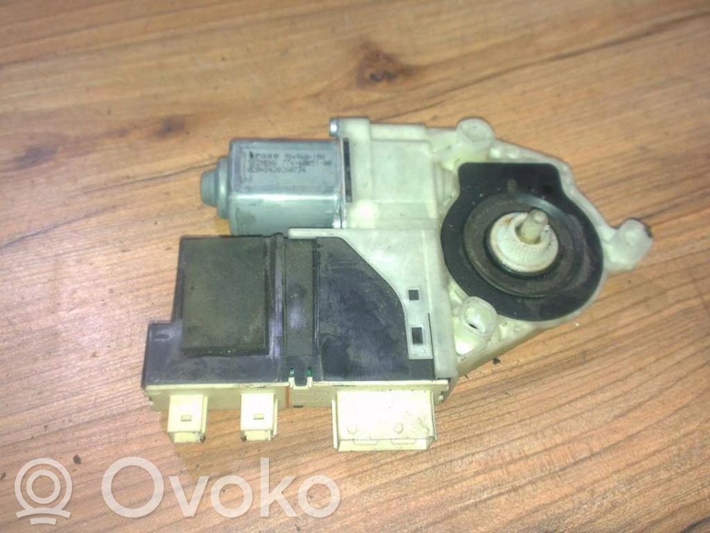 Citroen C4 I Motorino alzacristalli della portiera anteriore 