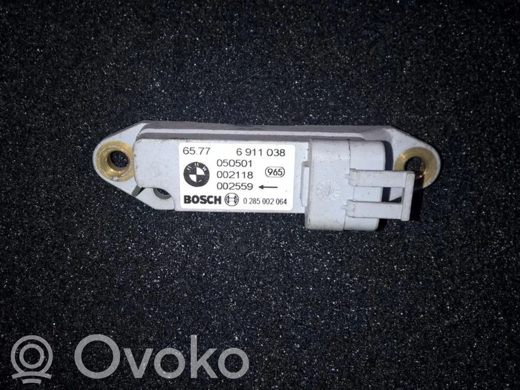 Sensor impacto/accidente para activar Airbag   65776911038,65776911038,0285002064,65776911038,65776911038