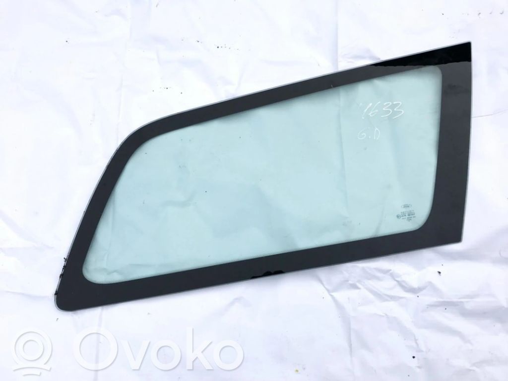 Vidrio lateral trasero