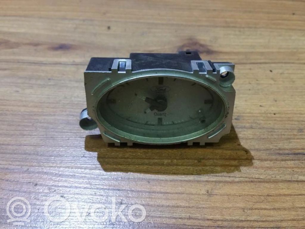 Ford Mondeo Mk III Ecran/afișaj/ecran mic 
