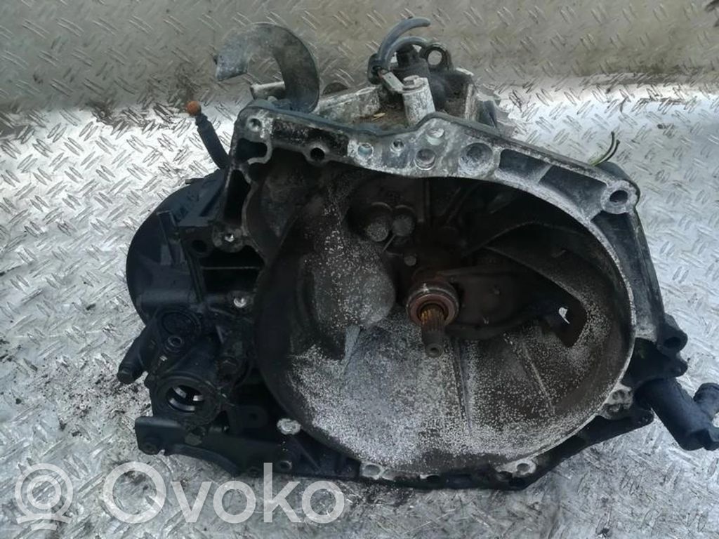 Peugeot 207 Boîte de vitesses manuelle à 5 vitesses