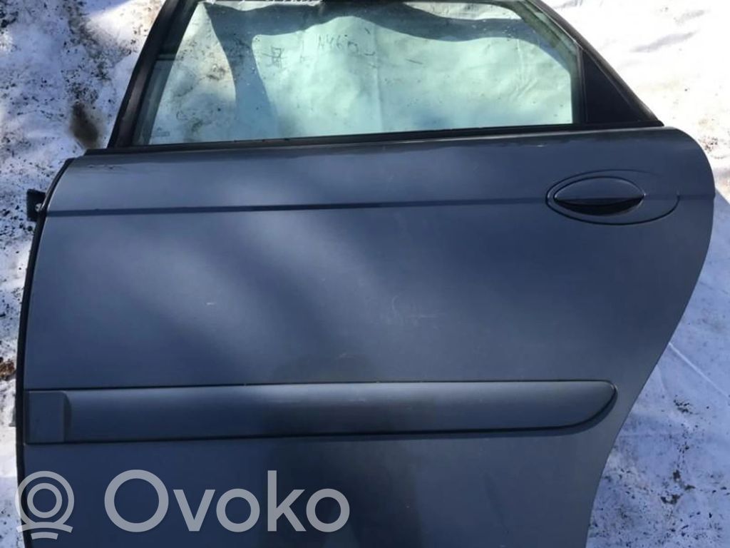 Galinės durys   PILKOS,PILKOS