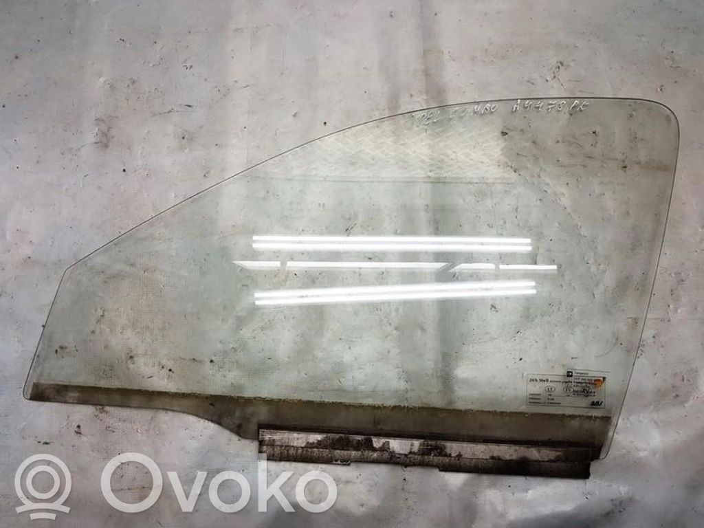 Etuoven ikkunalasi, neliovinen malli