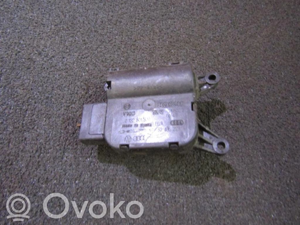Volkswagen Touareg I Motor/actuator clapetă aer 
