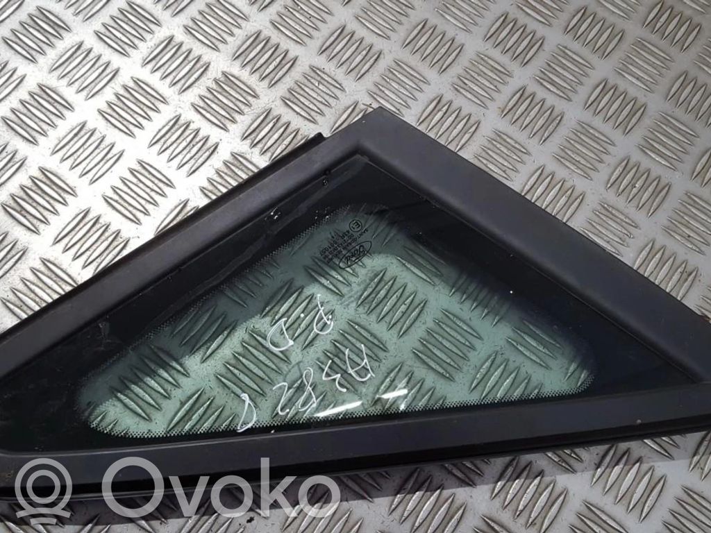 Front triangle window/glass   43R001057,43R001057,43R001057,43R001057
