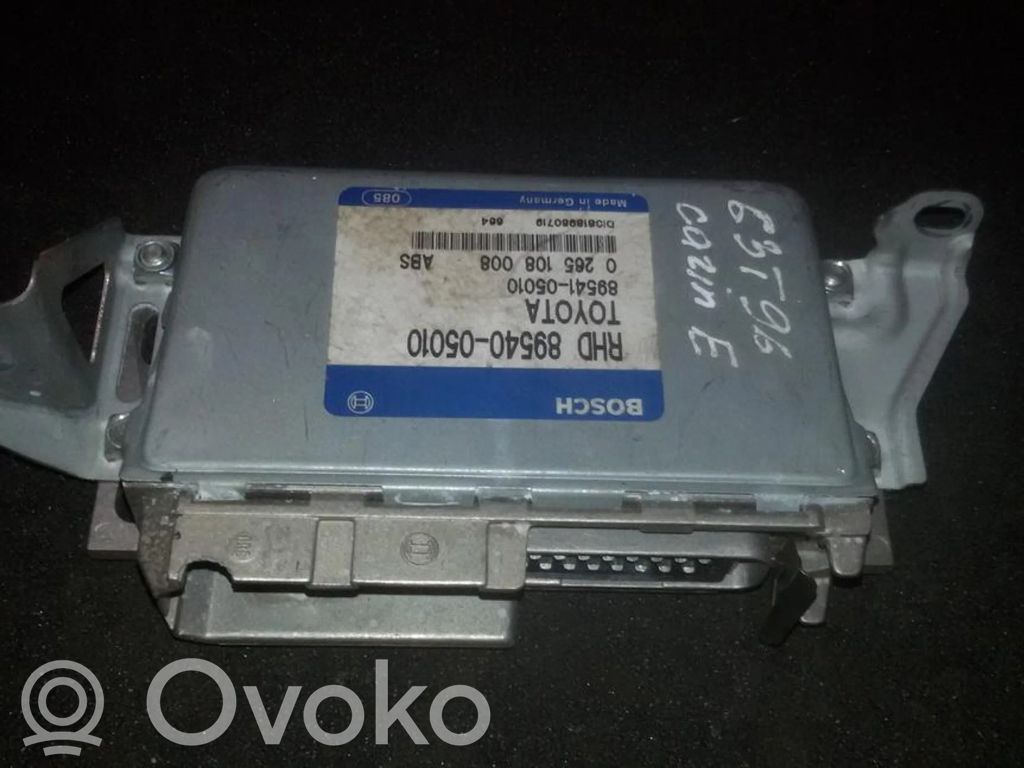 Toyota Carina T190 Sterownik / moduł ABS 