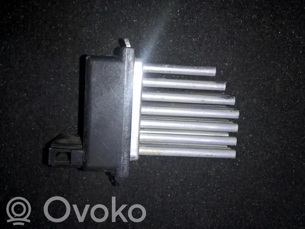 Motor aerotermă/rezistor ventilator   4B0820521,5DS00646702,4B0820521,5DS00646702,MF246810149
