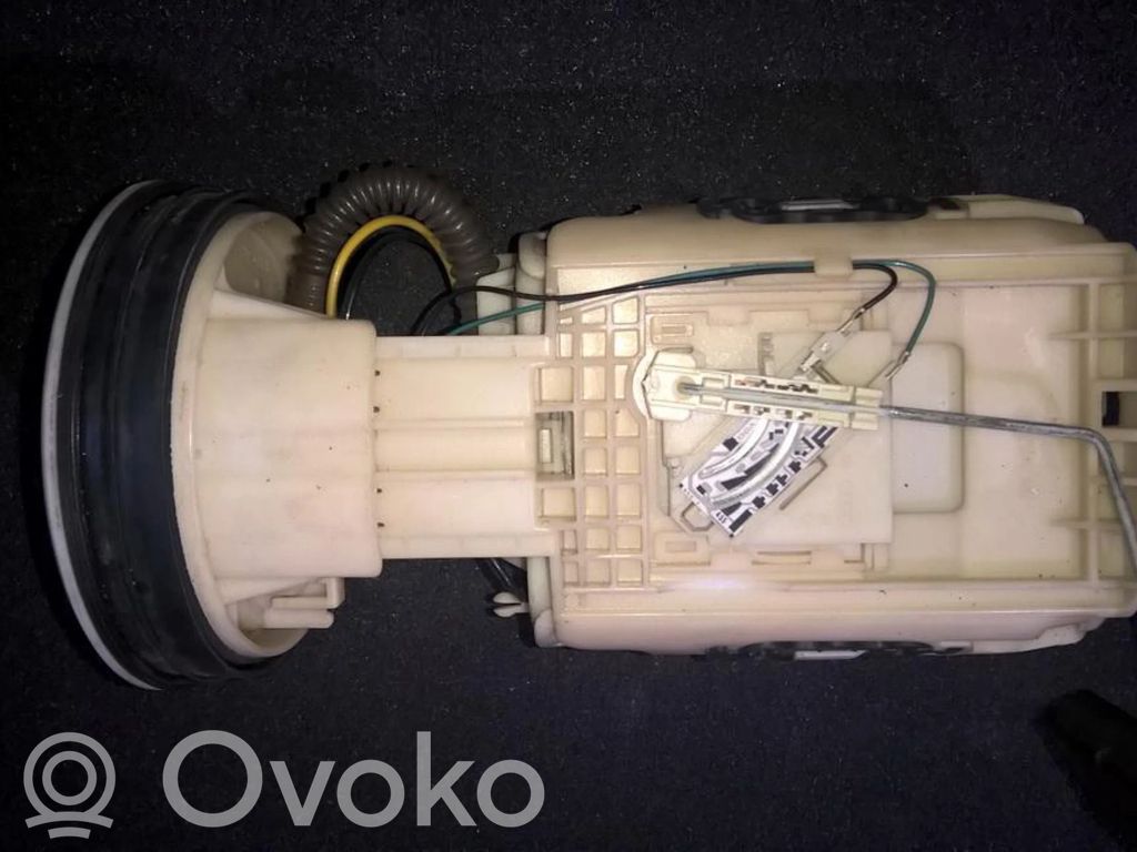 Volkswagen Polo III 6N 6N2 6NF Bomba interna de combustible 