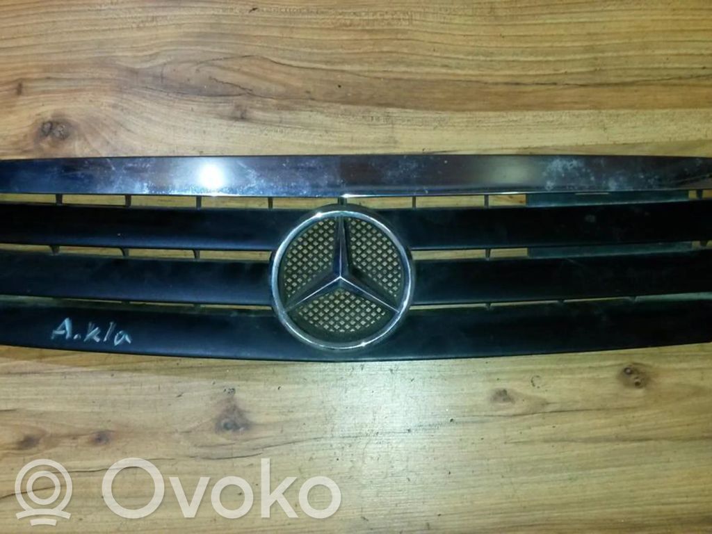 Mercedes-Benz A W168 Grilă față 