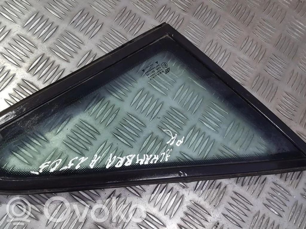 Audi 80 90 S2 B4 Luna/vidrio del triángulo delantero 