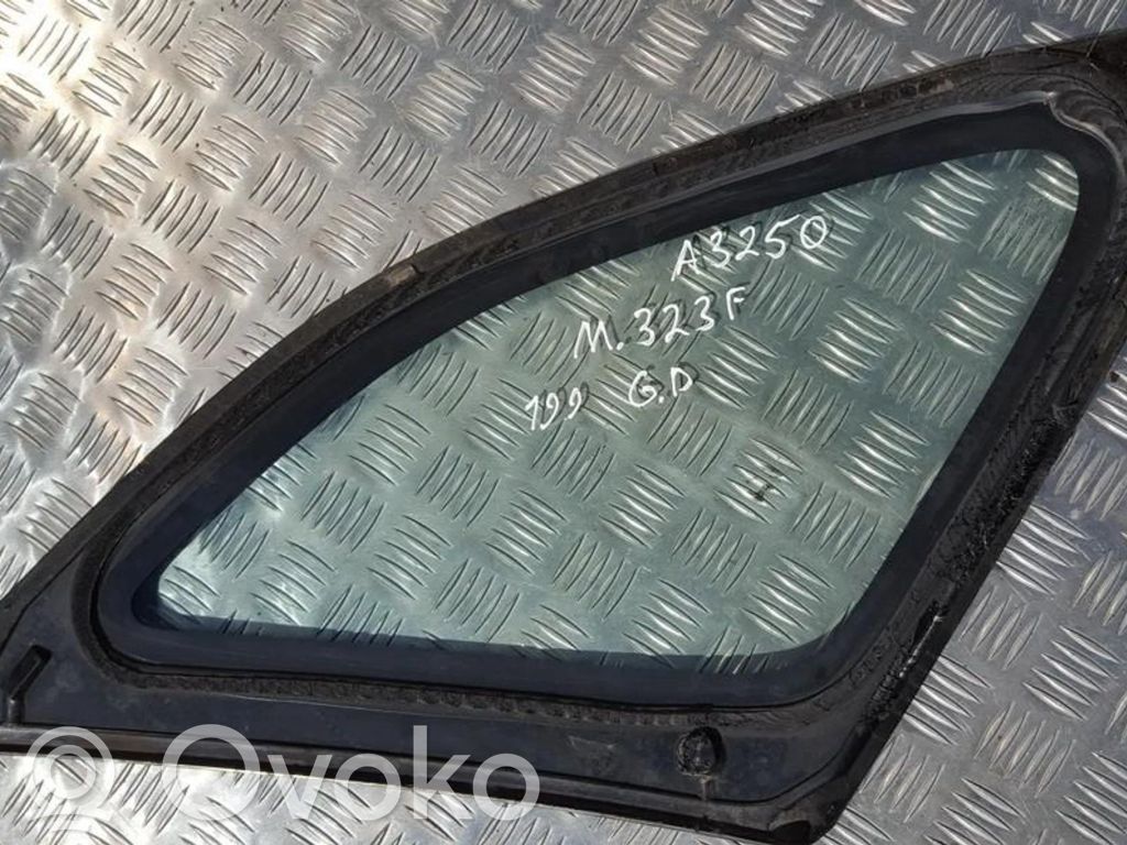 Mazda 323 F Takakulmaikkunan ikkunalasi