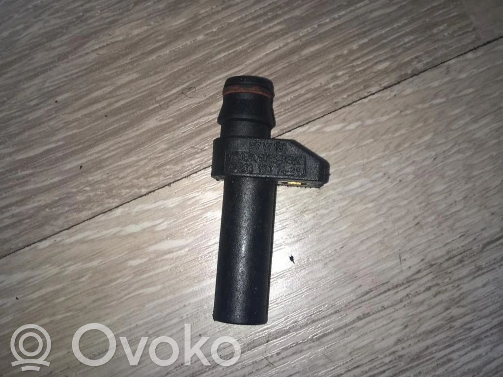 Mercedes-Benz C W202 Czujnik położenia wału korbowego