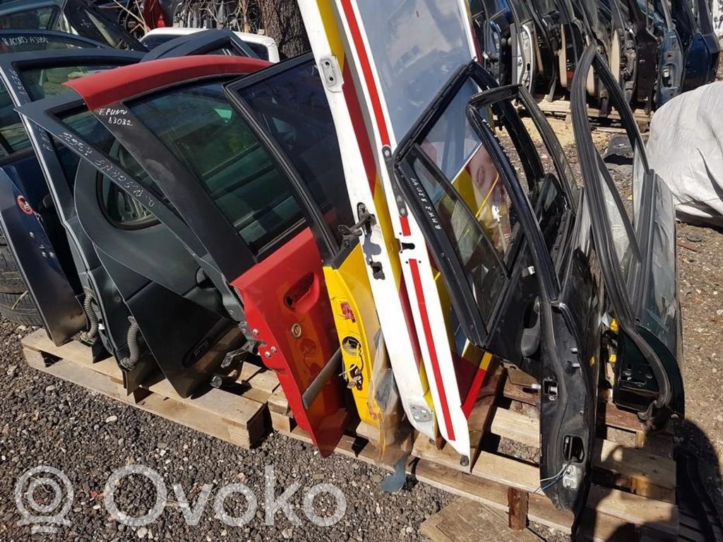 Fiat Punto (188) Portiera anteriore 