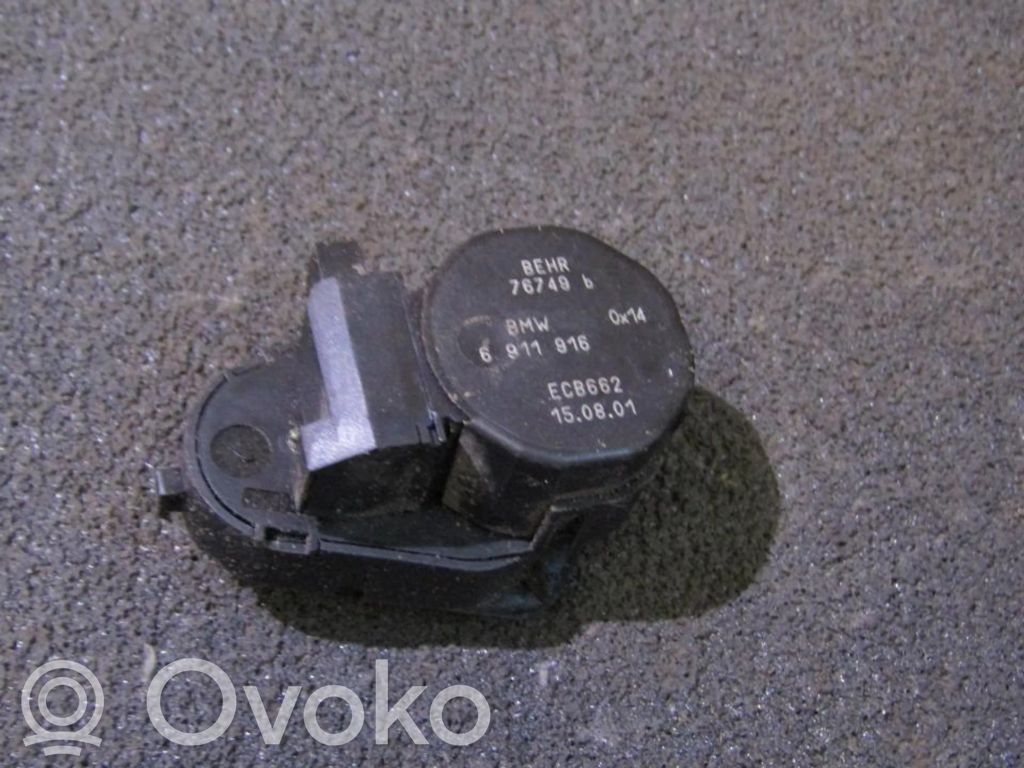 BMW 7 E65 E66 Oro sklendės varikliukas 