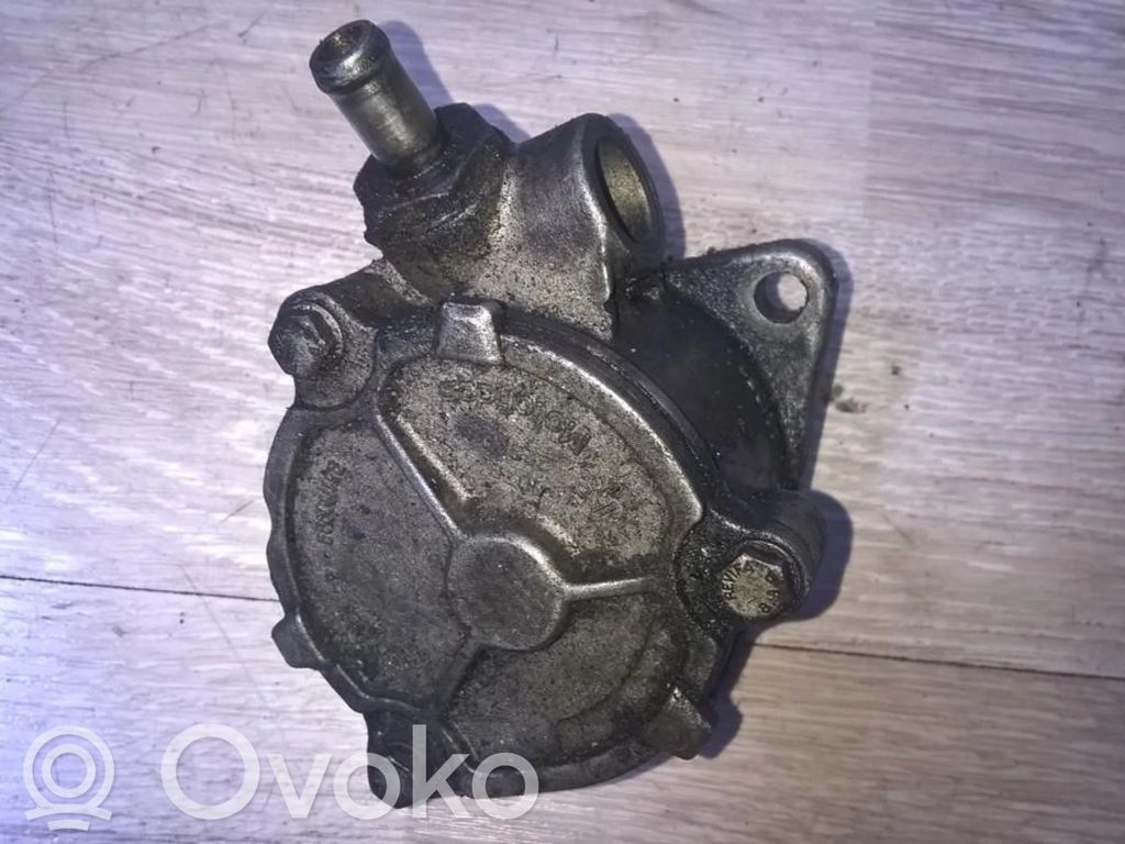 Fiat Stilo Bomba de vacío 