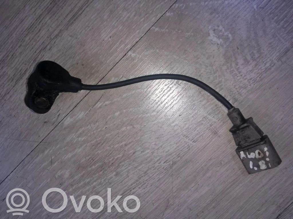 Audi A3 S3 8L Kampiakselin asentoanturi 
