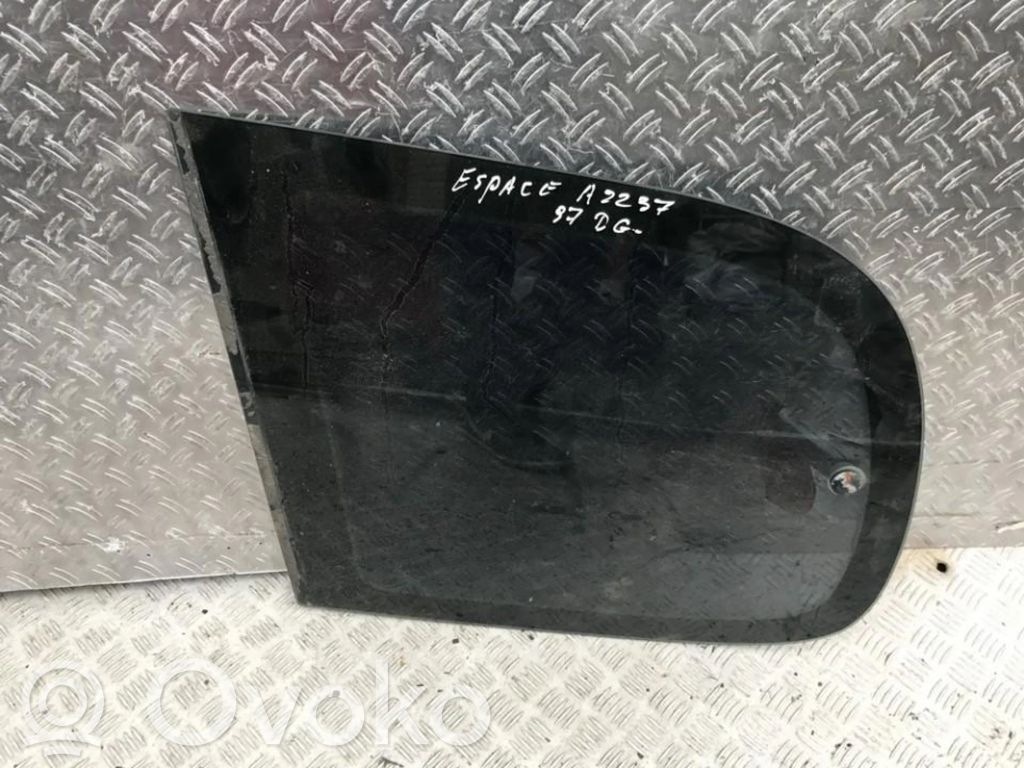 Rear side window