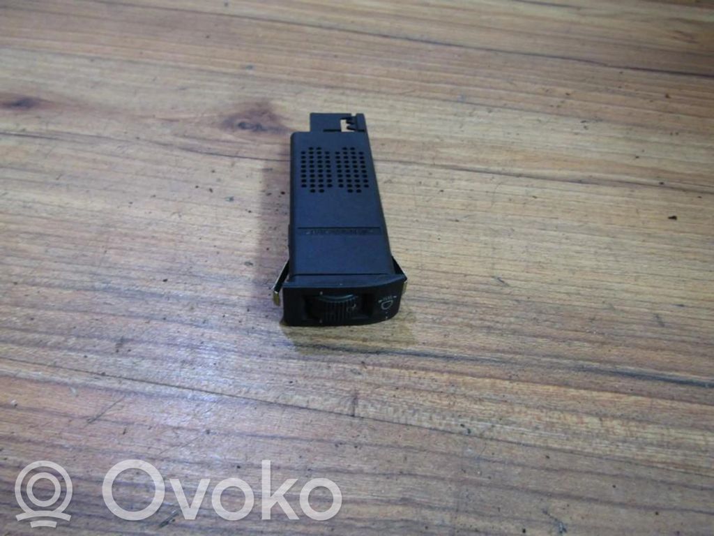 BMW 7 E38 Headlight level height control switch 