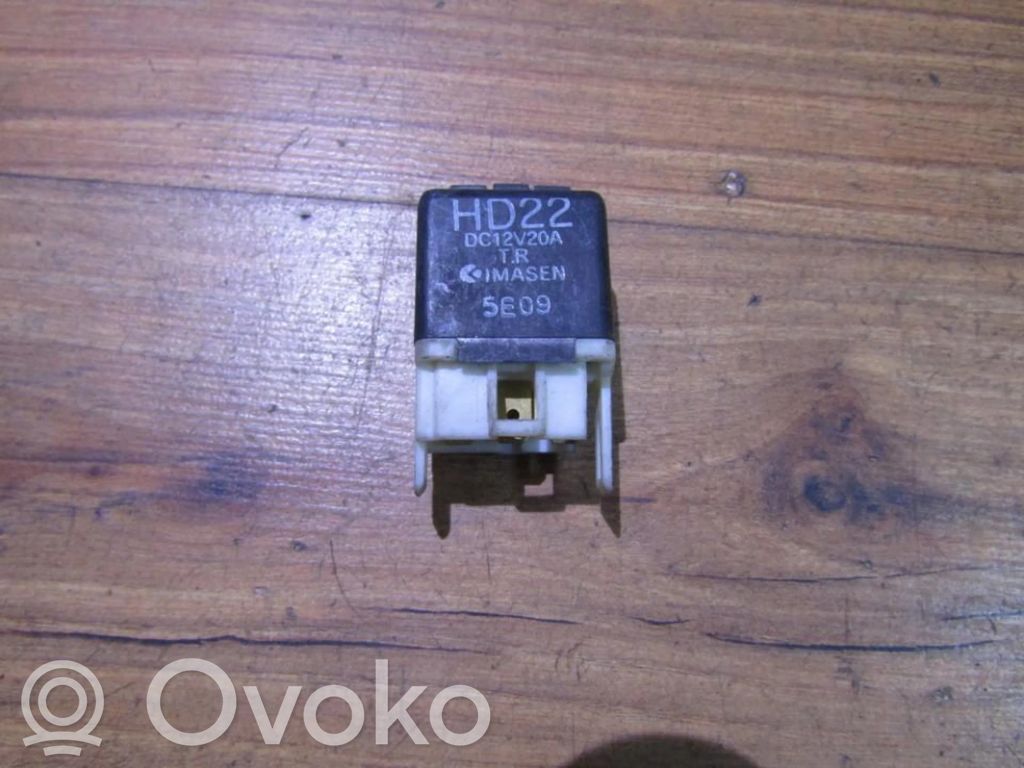 Otros relés   HD22,8C24,HD22