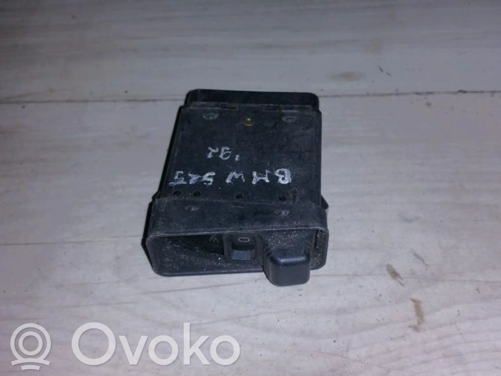 Light switch