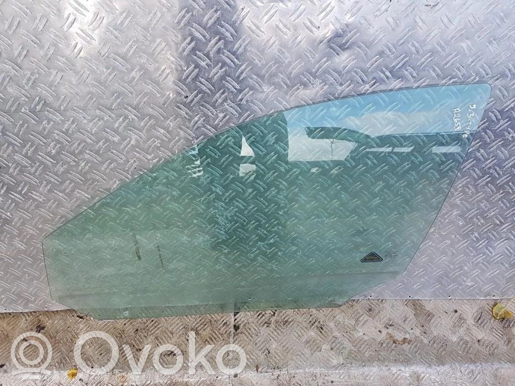 Etuoven ikkunalasi, neliovinen malli