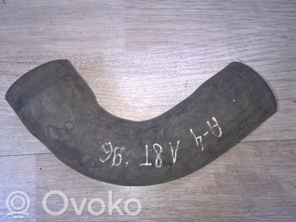 Audi A4 S4 B5 8D Tubo flessibile intercooler
