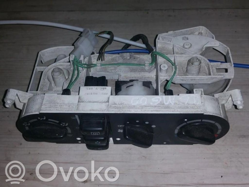 Mitsubishi Galant Panel klimatyzacji 