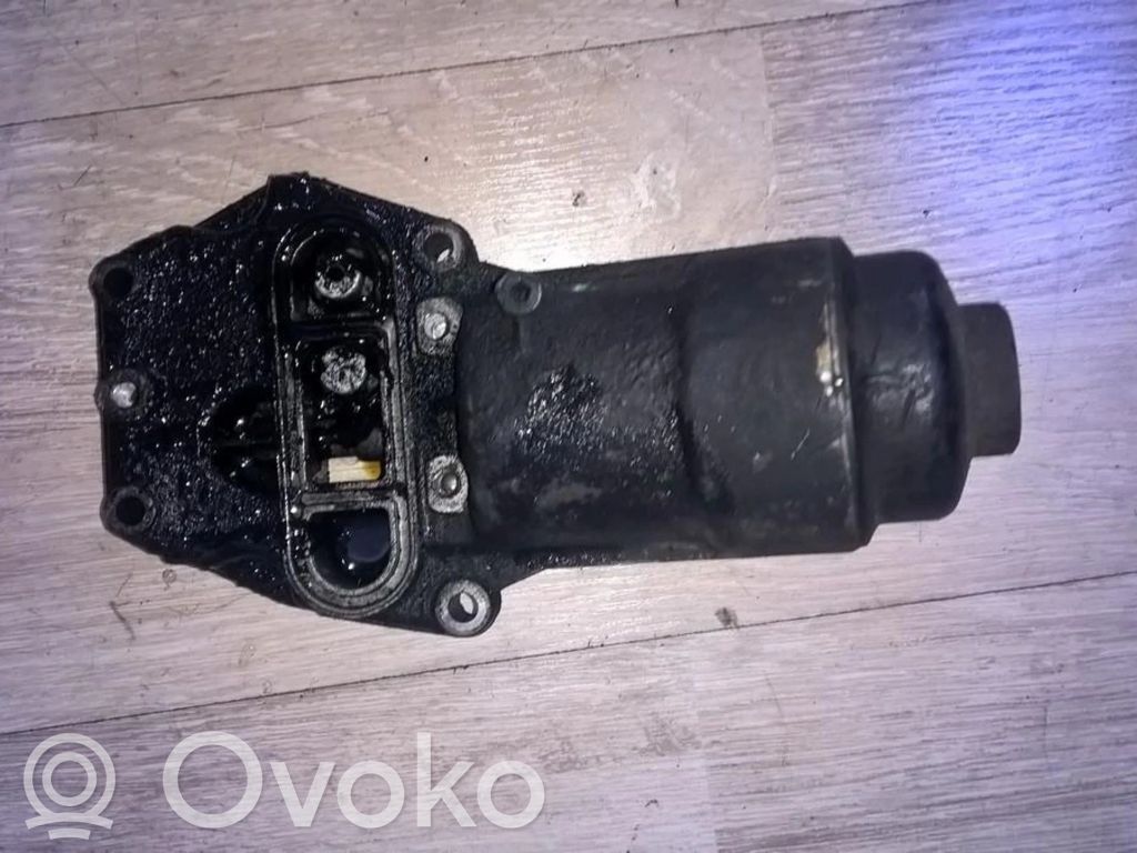 Opel Vectra B Öljynsuodattimen kansi 