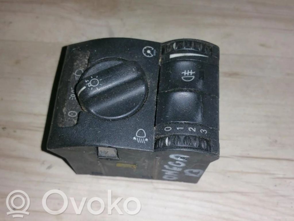 Lichtschalter   90460591,90460591