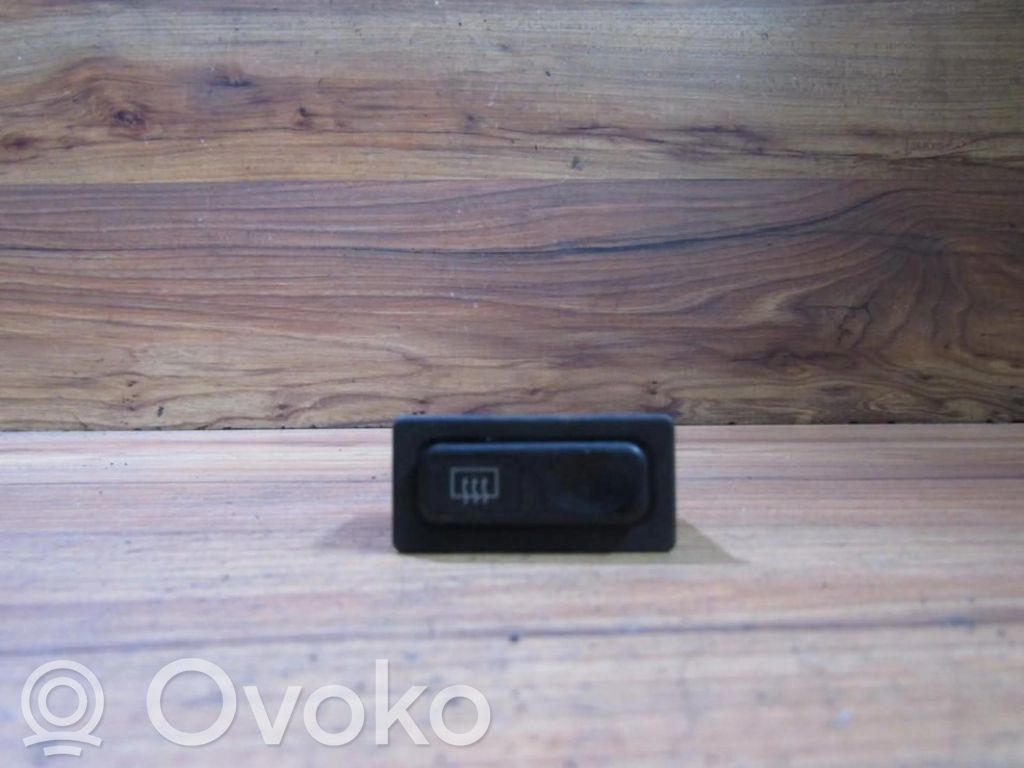 Windscreen/window heater switch   871012,871012