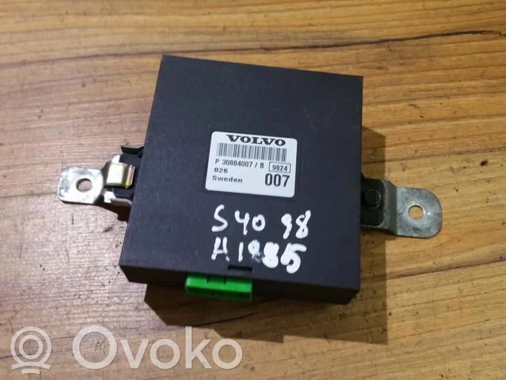 Altre centraline/moduli   P30884007,826,P30884007