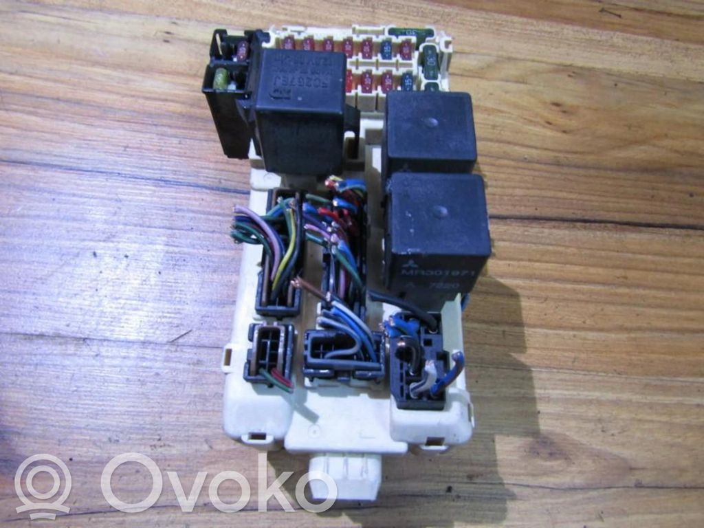 Mitsubishi Galant Set scatola dei fusibili 