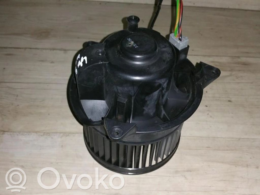 Ford Focus Ventola riscaldamento/ventilatore abitacolo 