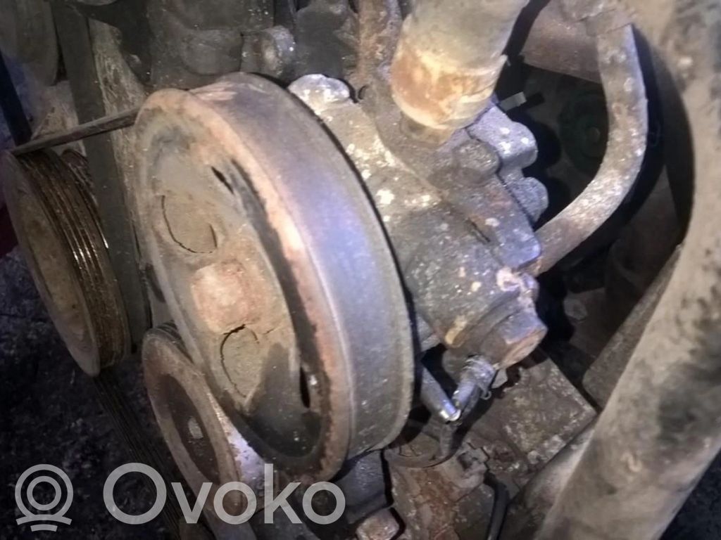 Mitsubishi Galant Power steering pump 