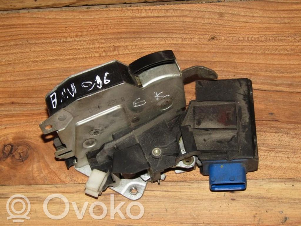 Rear door lock   8122420,8122420