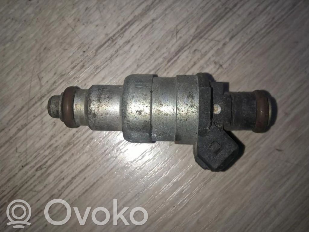 Chrysler Voyager Inyector de combustible 